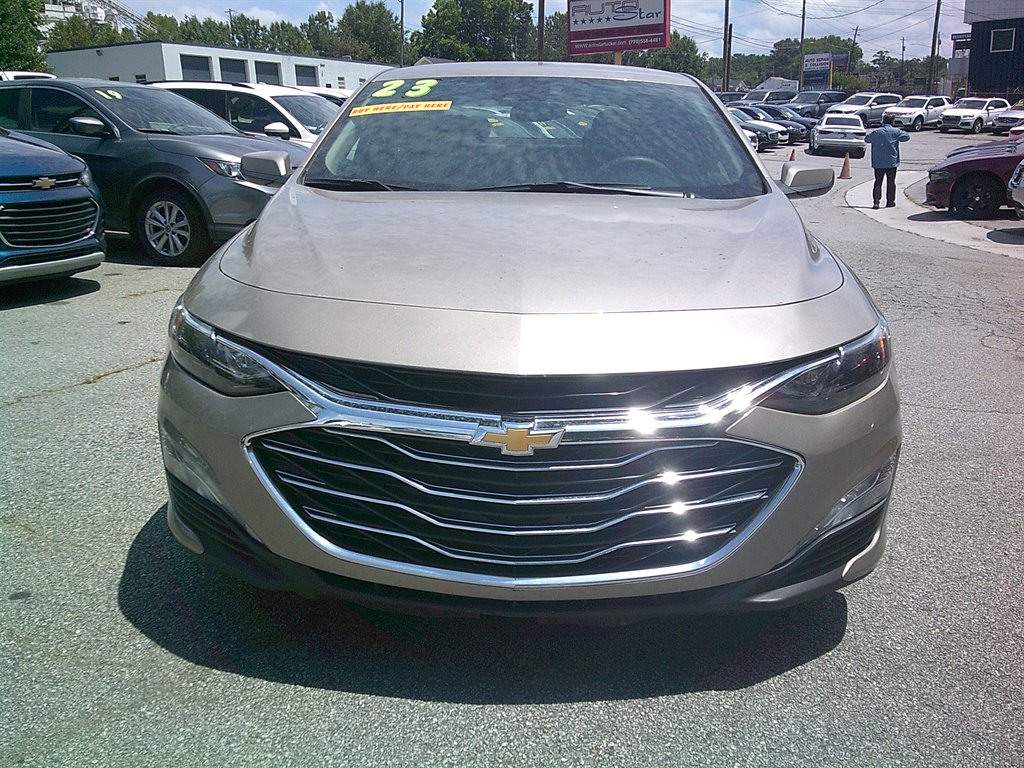 2023 Chevrolet Malibu - $18,995