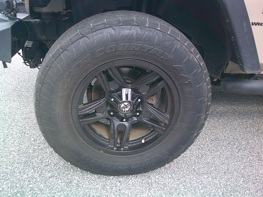 2018 Jeep Wrangler - $18,495