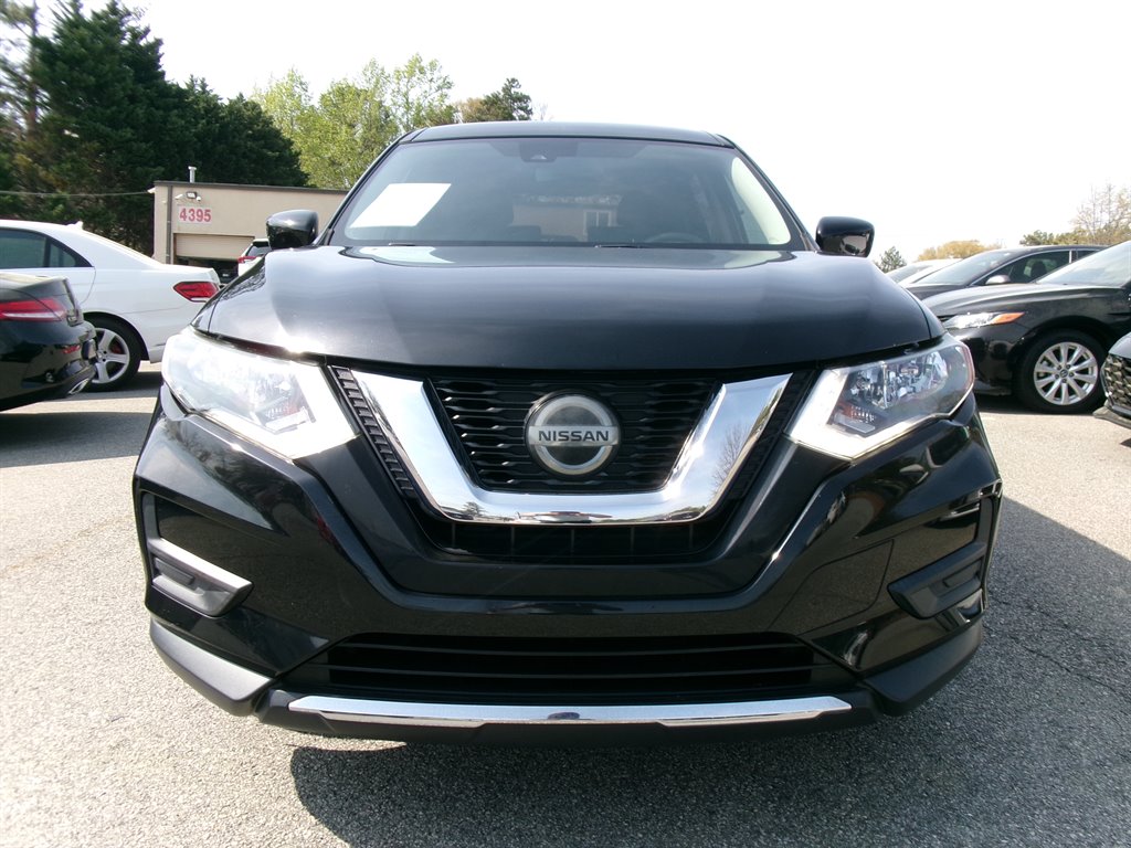 2019 Nissan Rogue - $18,995