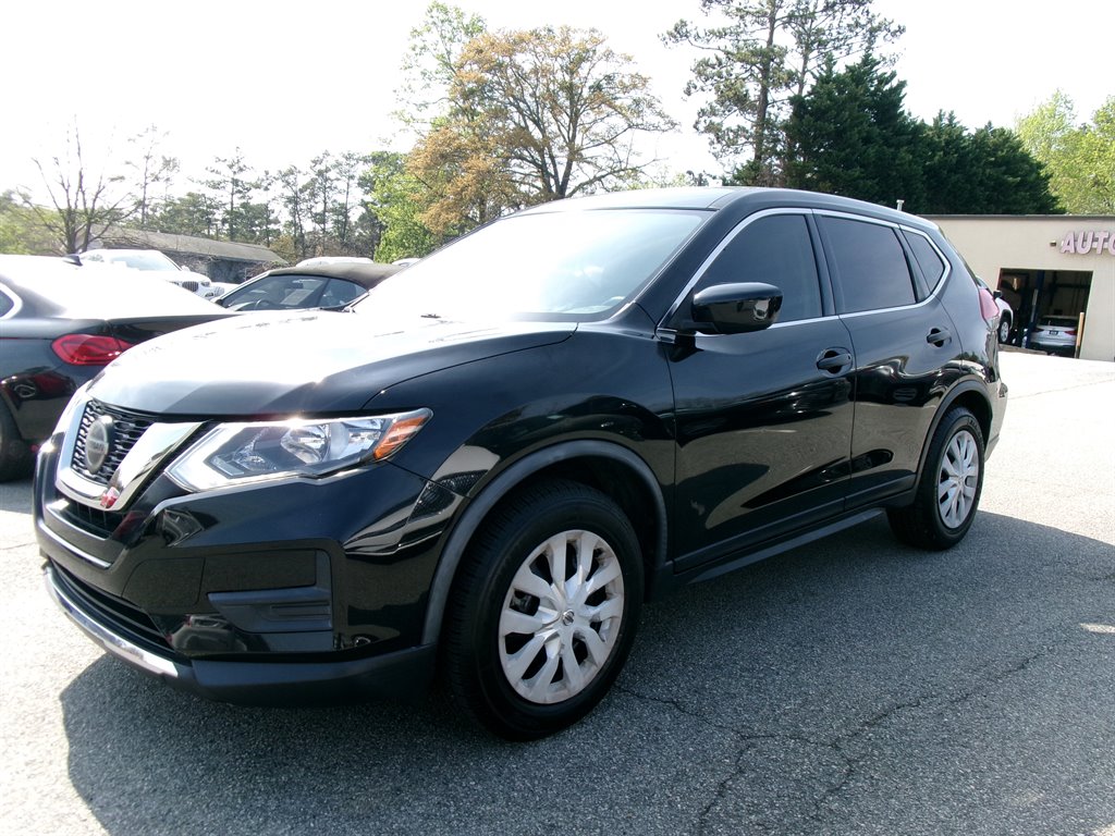 2019 Nissan Rogue - $18,995