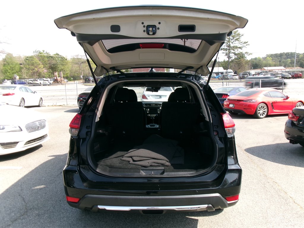 2019 Nissan Rogue - $18,995