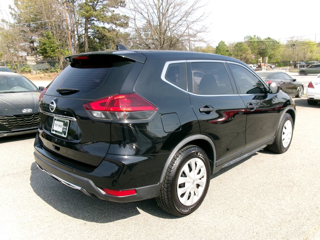 2019 Nissan Rogue - $18,995