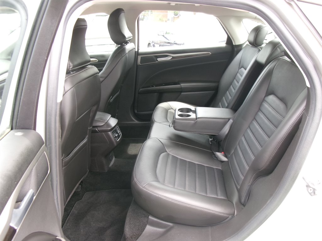 2016 Ford Fusion - $14,995