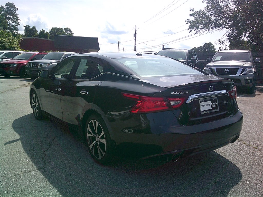 2016 Nissan Maxima - $16,995