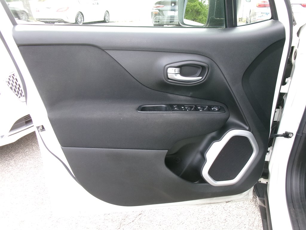 2020 Jeep Renegade - $16,995