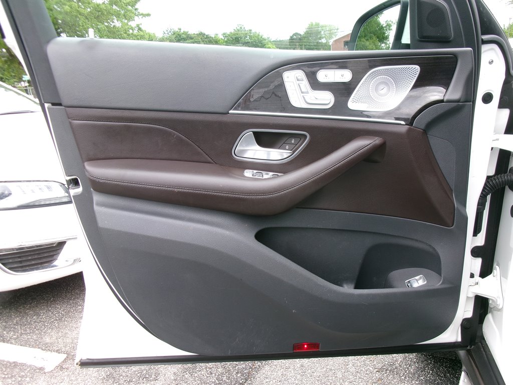 2020 Mercedes-Benz E-Class - $27,995