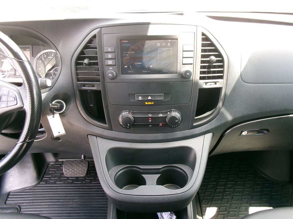2022 Mercedes-Benz Metris - $26,995