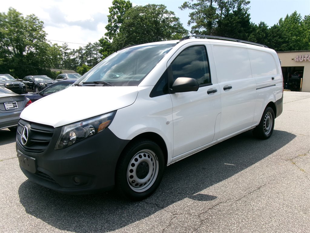 2022 Mercedes-Benz Metris - $26,995
