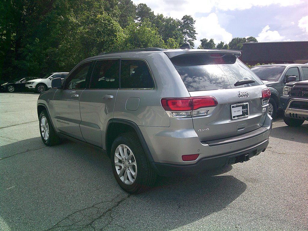 2021 Jeep Cherokee - $18,995