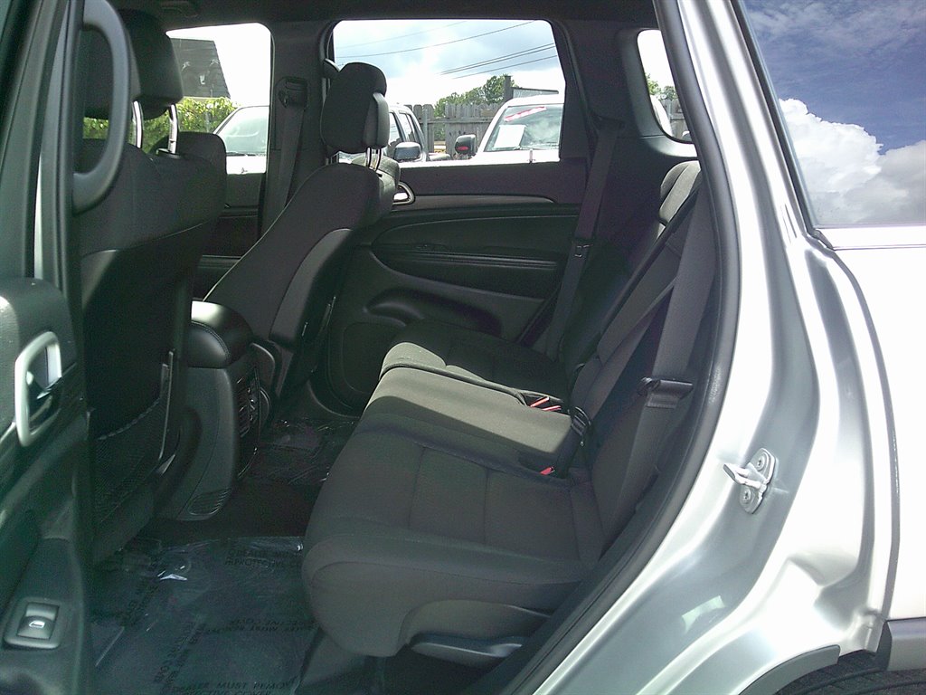 2021 Jeep Cherokee - $18,995