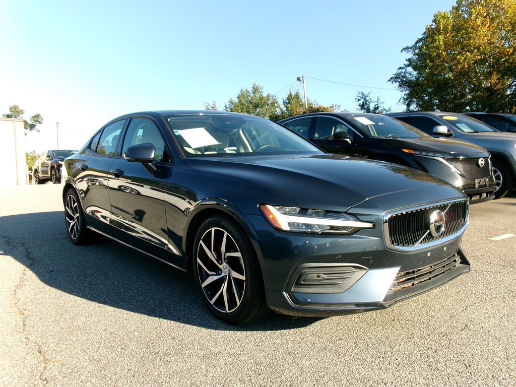 2020 Volvo S60 - $17,995