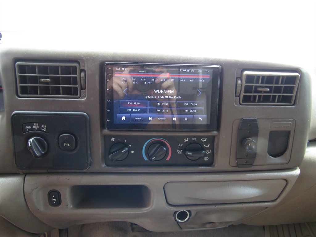 2004 Ford F-250 - $16,995