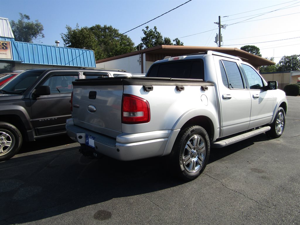 2010 Ford Explorer Sport Trac Limited photo