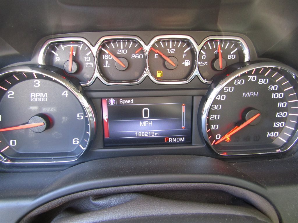 2015 GMC Yukon XL SLT 1500 photo
