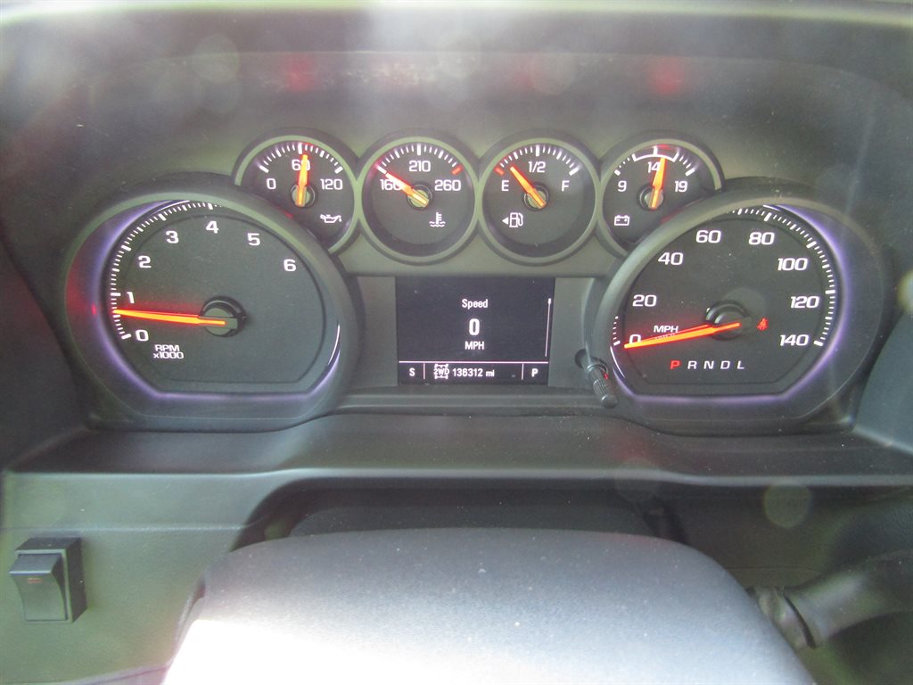 2021 Chevrolet Silverado 1500 W/T photo