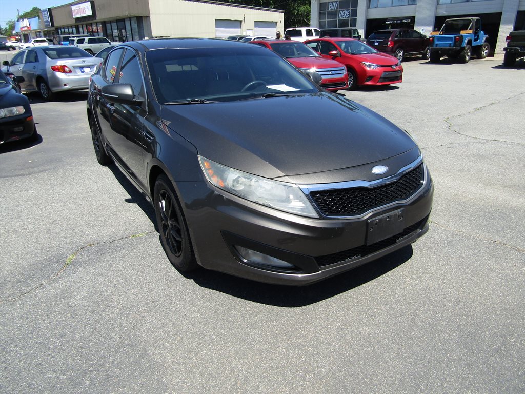 2013 Kia Optima LX photo