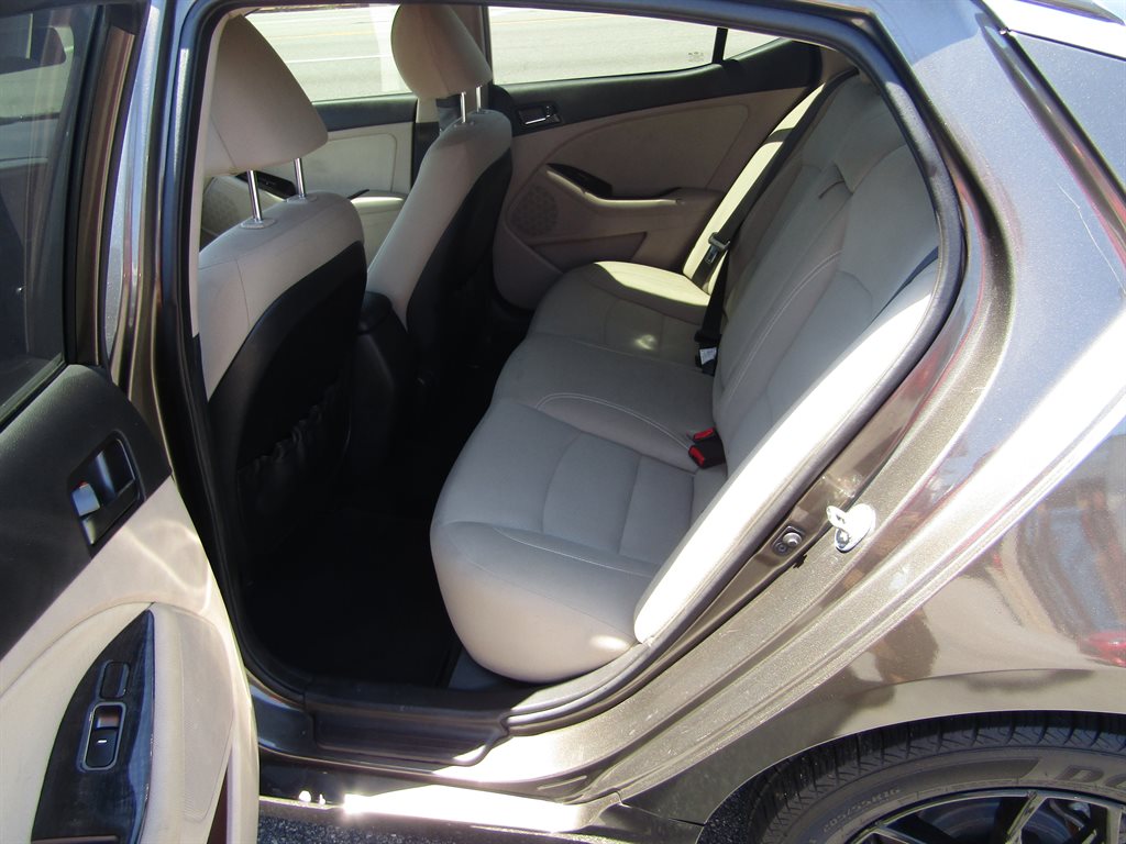 2013 Kia Optima LX photo