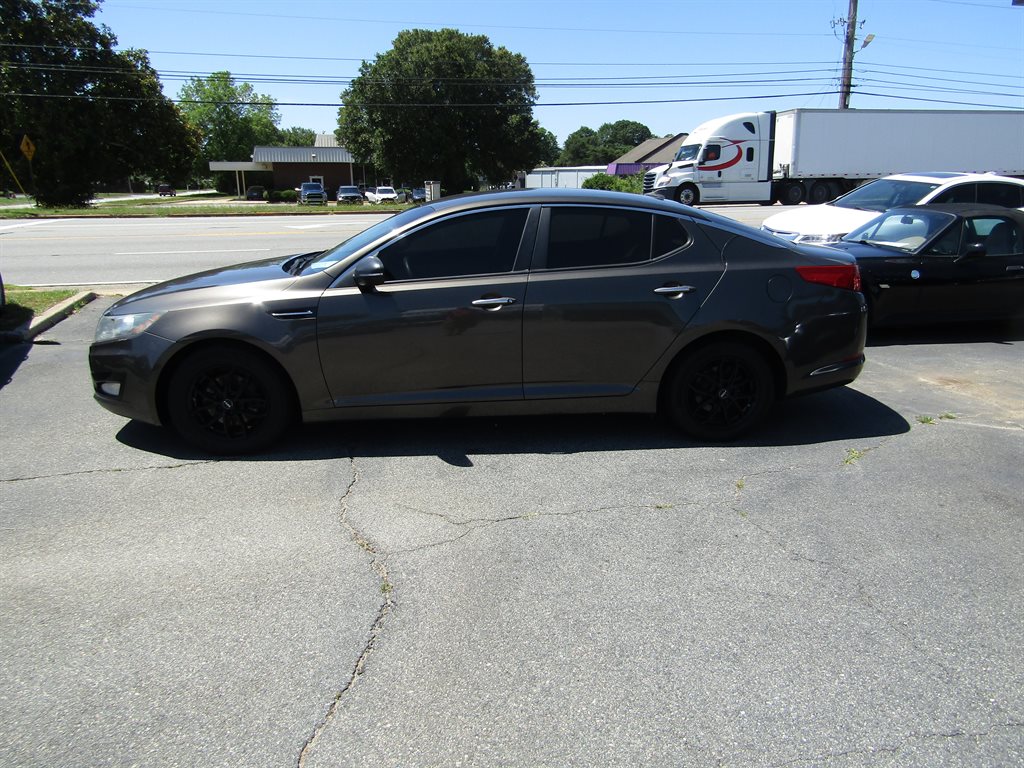 2013 Kia Optima LX photo
