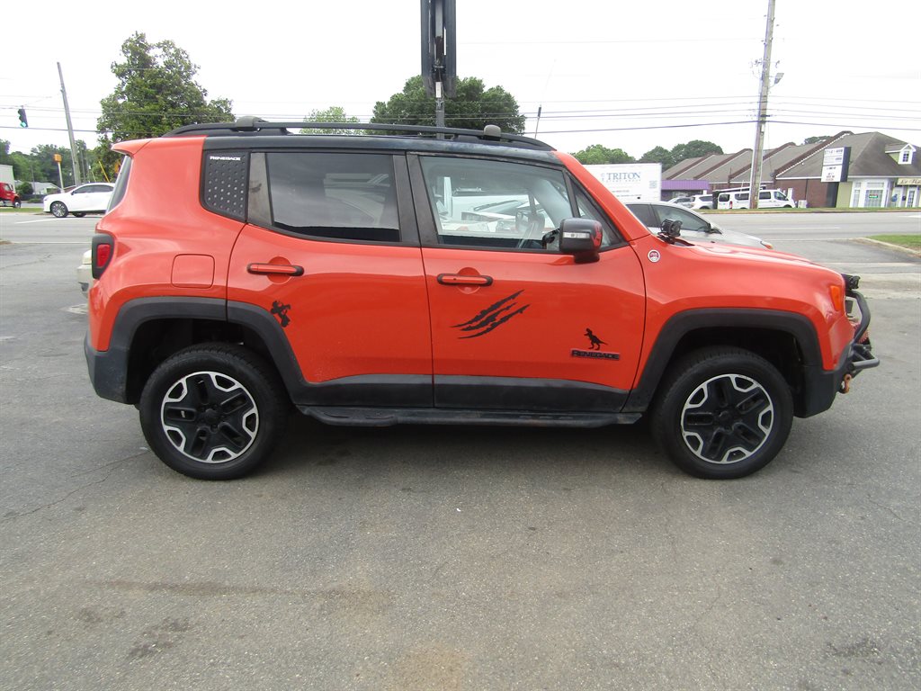 2016 Jeep Renegade - $11,995