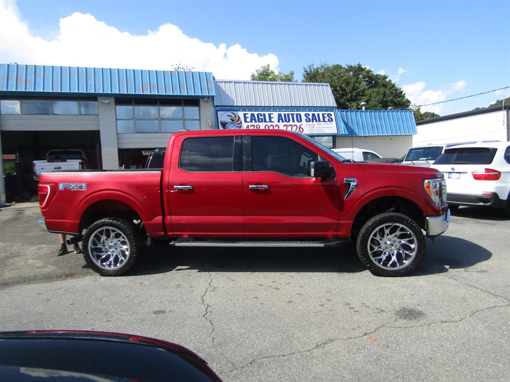 2021 Ford F-150 - $21,500