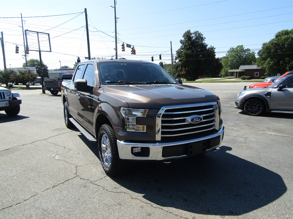 2016 Ford F-150 - $22,995