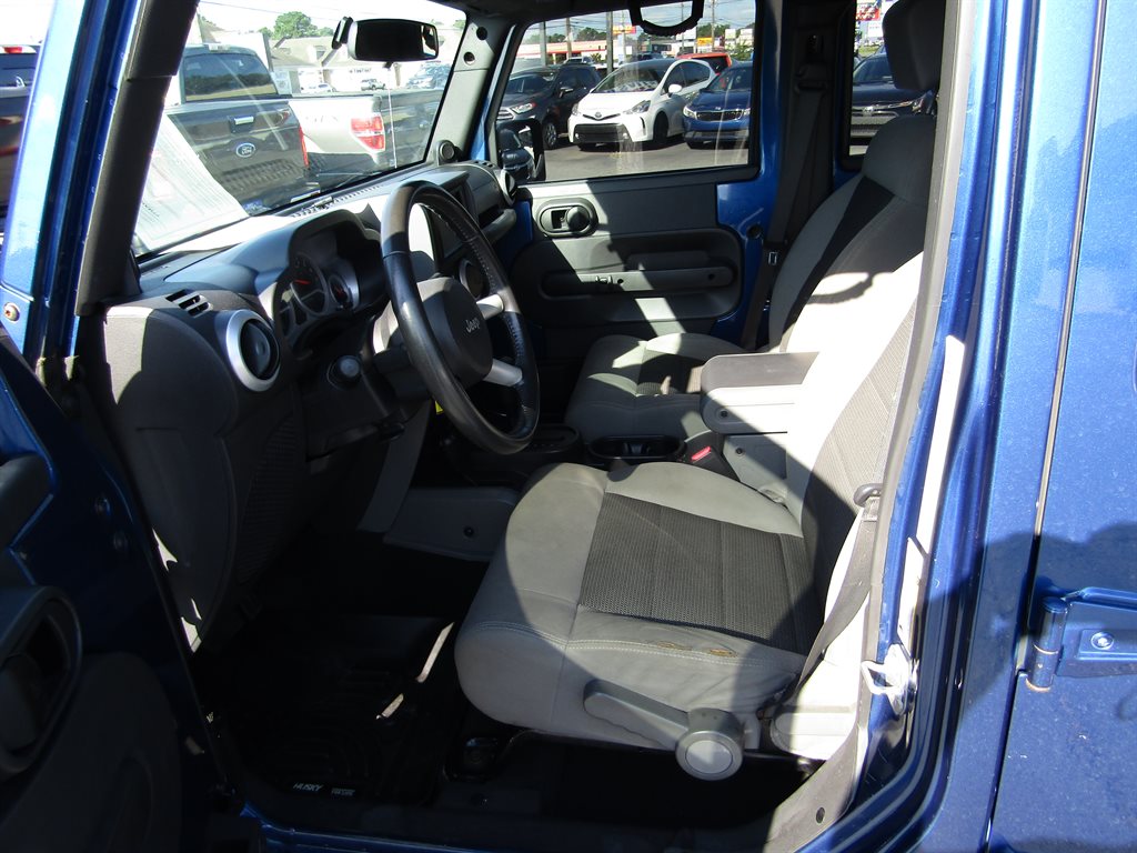 2010 Jeep Wrangler - $11,995