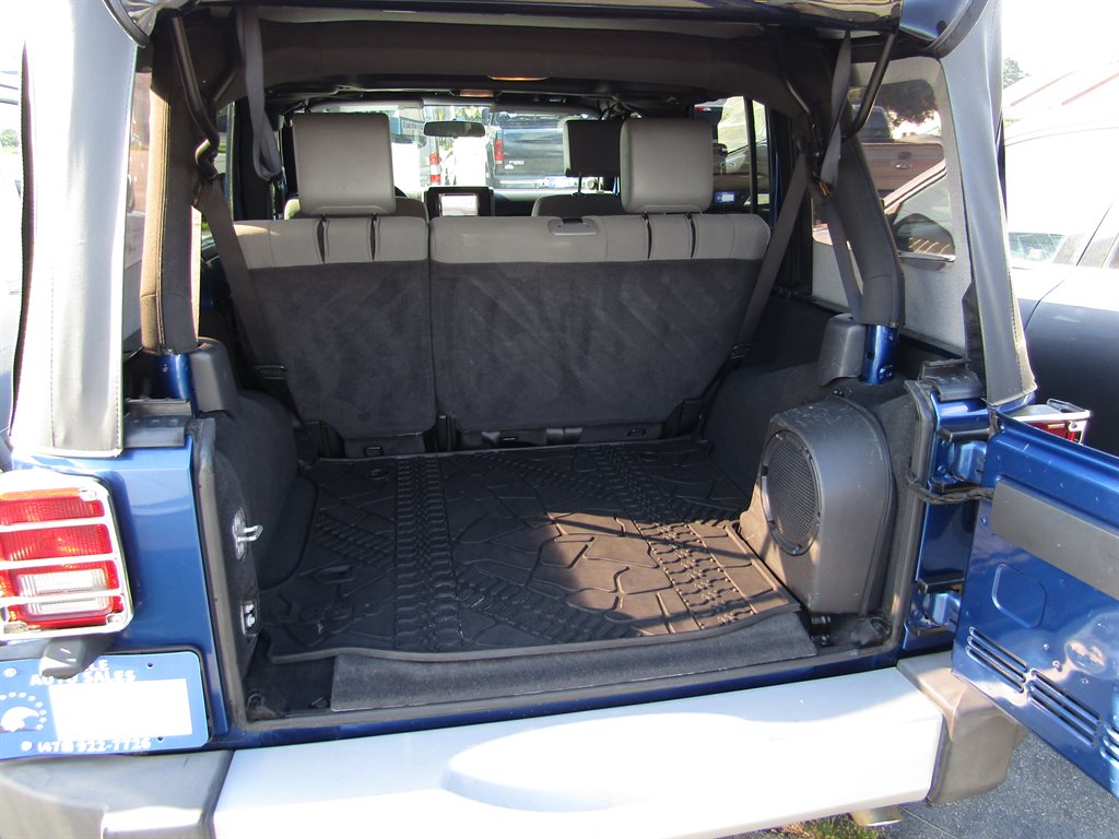 2010 Jeep Wrangler - $11,995