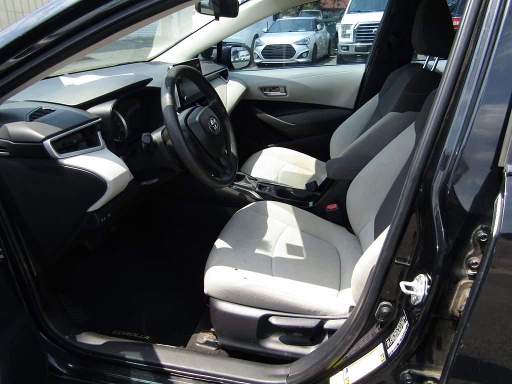 2020 Toyota Corolla - $14,995