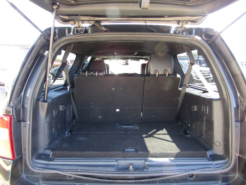 2015 Ford Expedition - $12,995