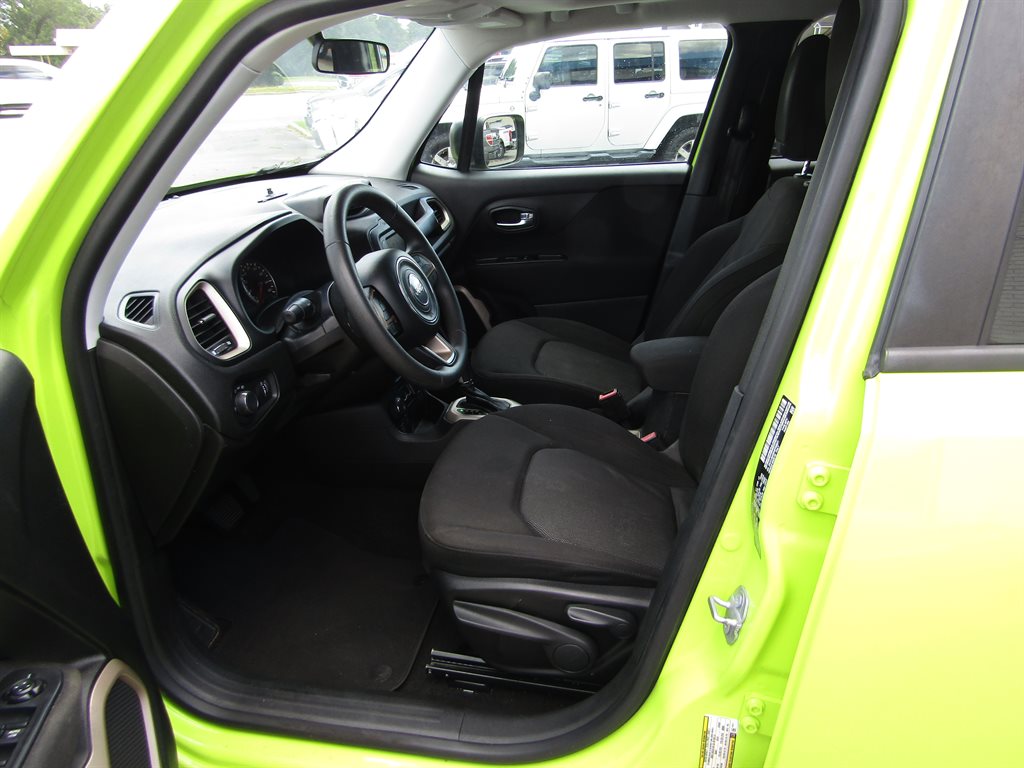 2017 Jeep Renegade - $11,995