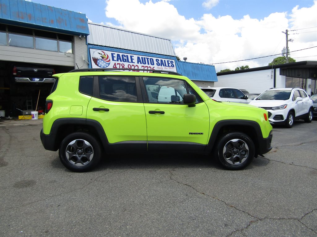 2017 Jeep Renegade - $11,995