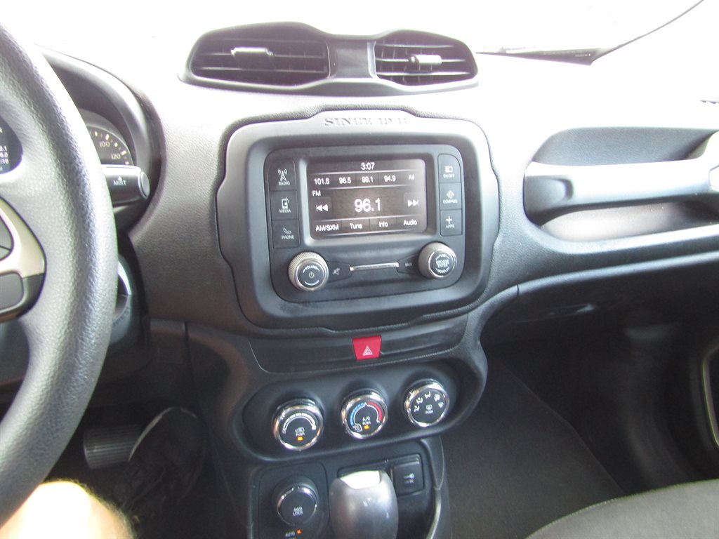 2017 Jeep Renegade - $11,995