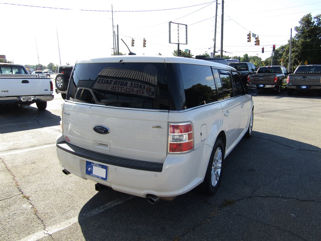 2013 Ford Flex - $7,995