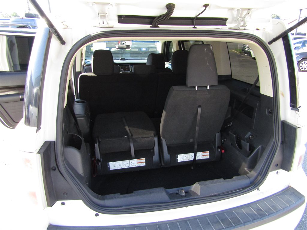 2013 Ford Flex - $7,995