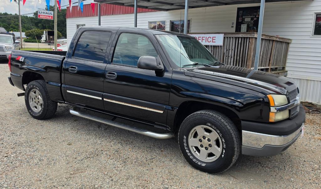 2004 Chevrolet Silverado - $8,995