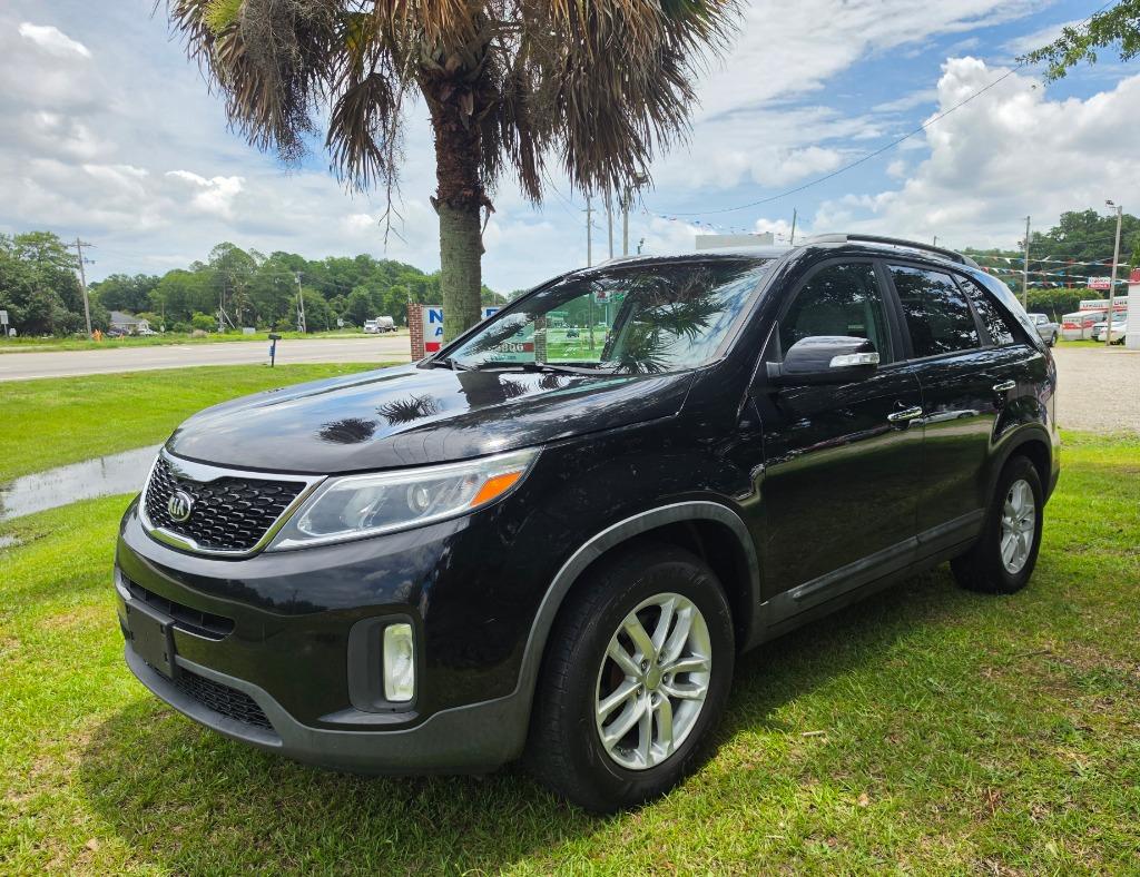 2015 Kia Sorento - $8,995