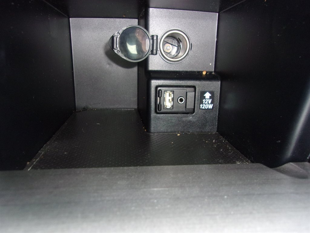 2012 Toyota Camry L photo