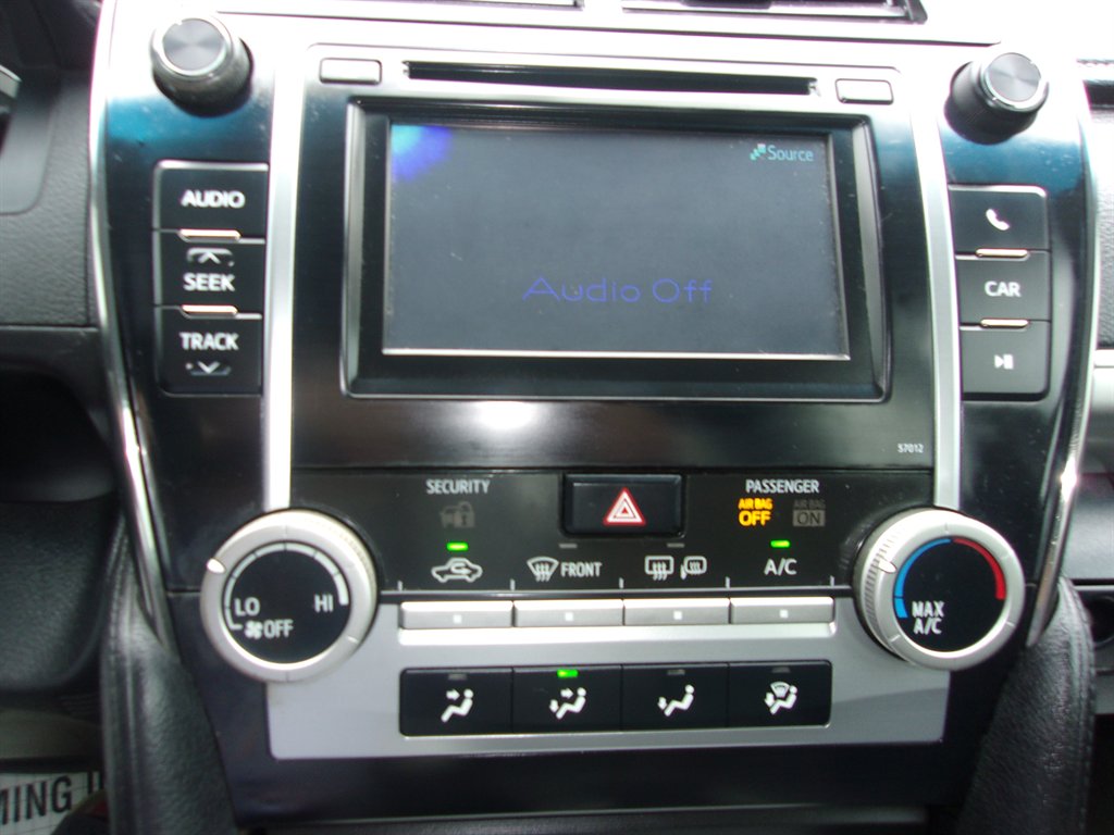 2012 Toyota Camry L photo