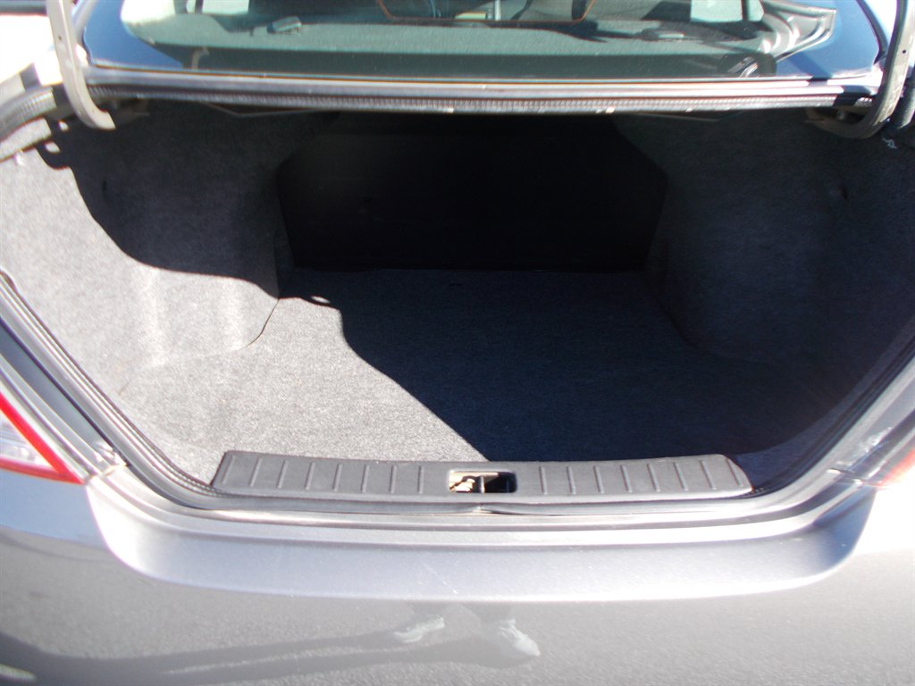 2017 Nissan Versa - $10,000