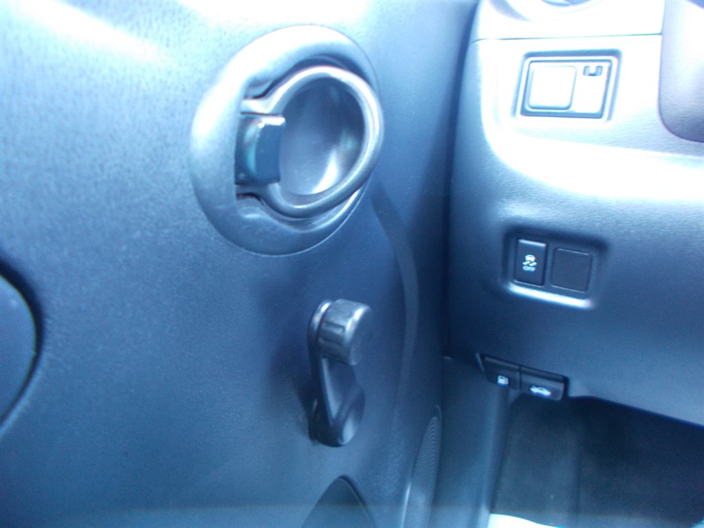 2017 Nissan Versa - $10,000