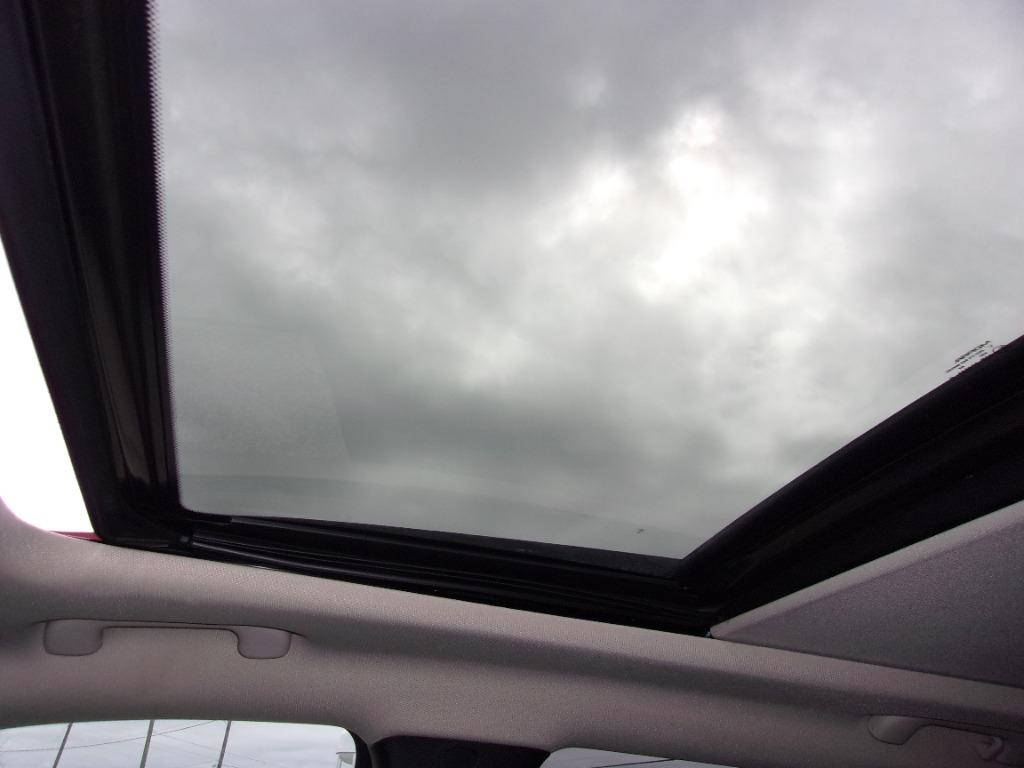 2013 Jeep Grand Cherokee Laredo photo 2