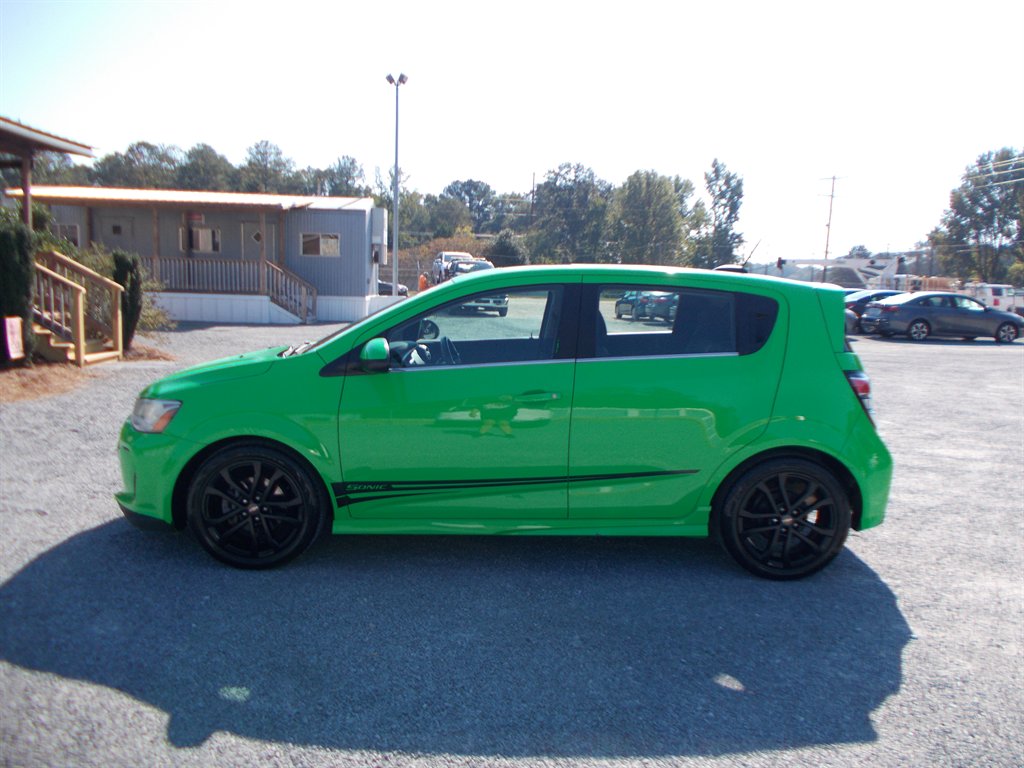 2017 Chevrolet Sonic - $10,500