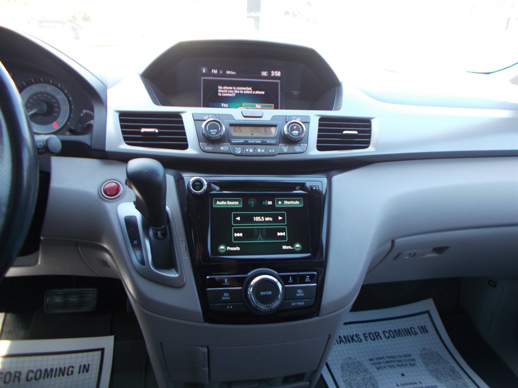2016 Honda Odyssey - $15,500