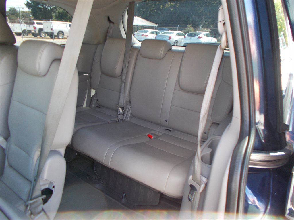 2016 Honda Odyssey - $15,500