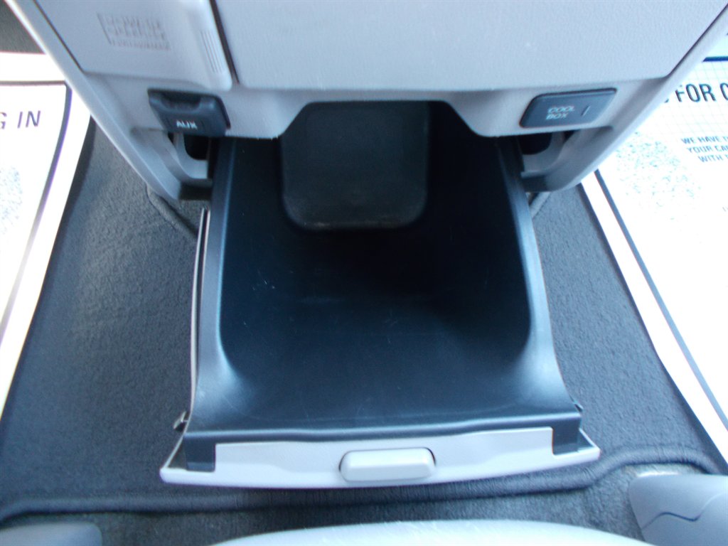 2016 Honda Odyssey - $15,500