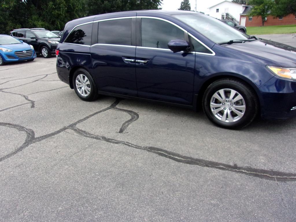 2016 Honda Odyssey - $15,500