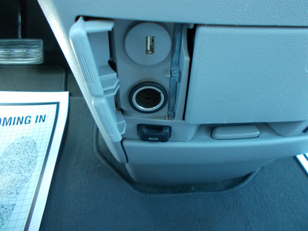 2016 Honda Odyssey - $15,500