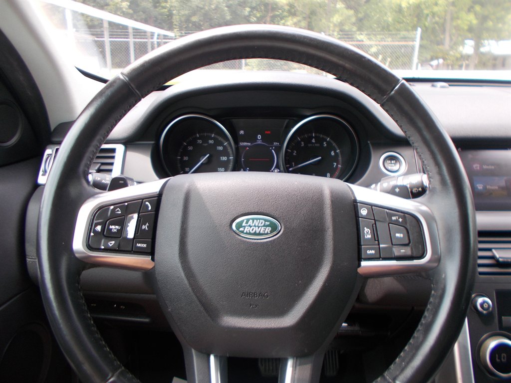 2018 Land Rover Discovery - $12,500