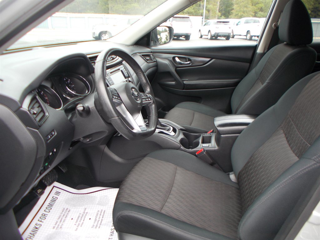 2018 Nissan Rogue - $13,000