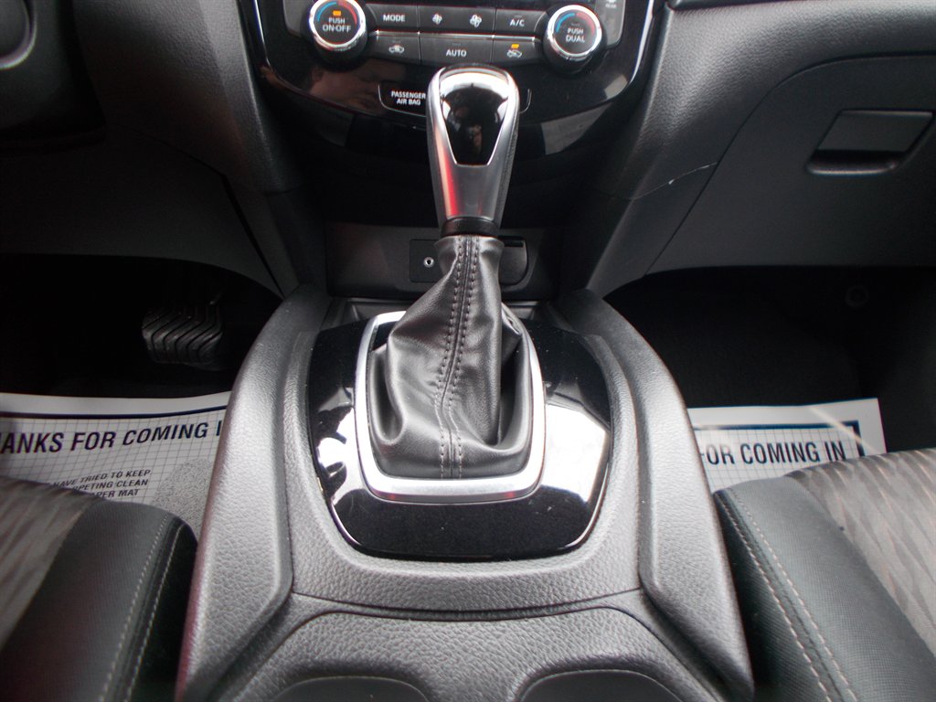 2018 Nissan Rogue - $13,000